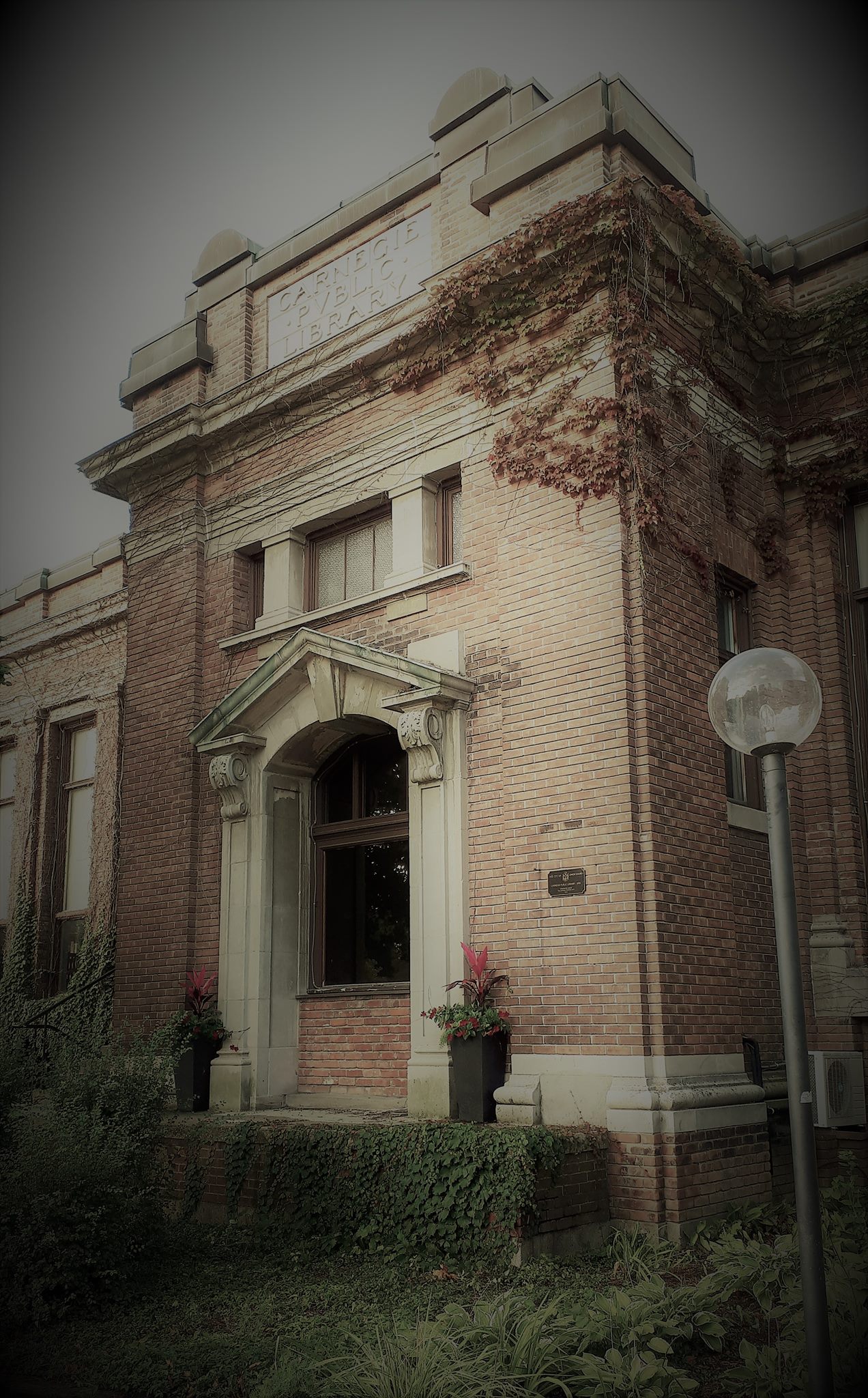 Image of the front of the Library