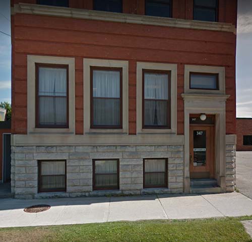 Image of storefront for Larry Tackaberry, Chartered Accountant